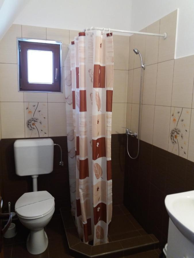 Hotel Casa Eldorado à Sovata Extérieur photo